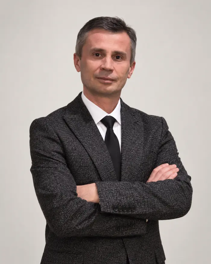 Büro Ekibi Mehmet Akman